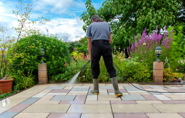 Best Post-Construction Pressure Washing  in Farmingville, NY